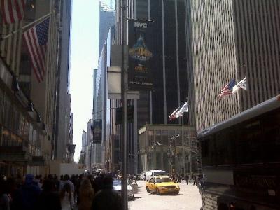 sun and shade on Avenue of the Americas