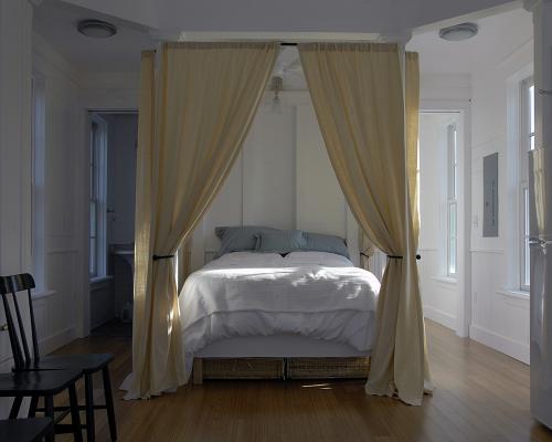 Bed Alcove 